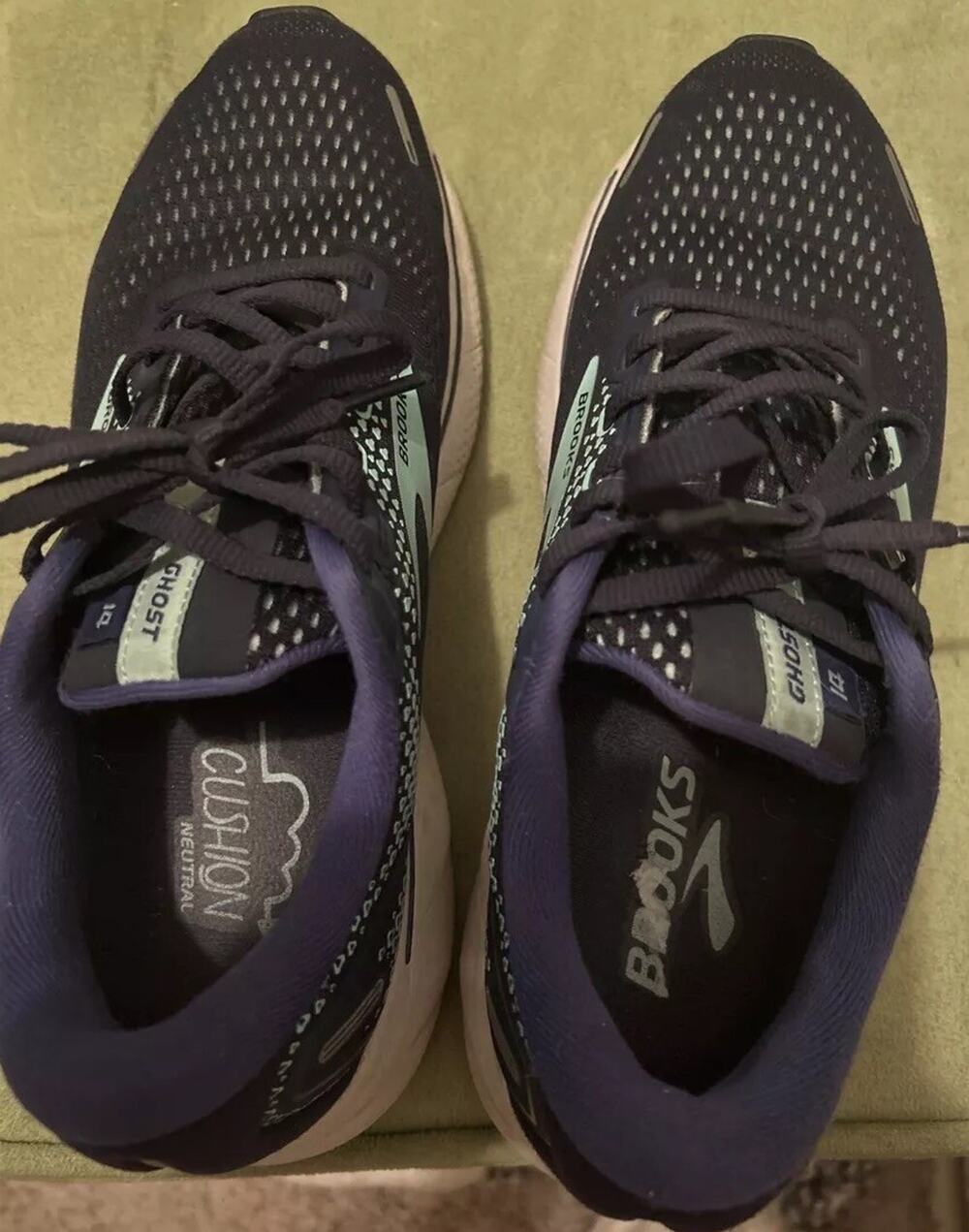 Brooks Ghost 14 Womens 8 Athletic Running Cushion Sneakers Nursing Walking
